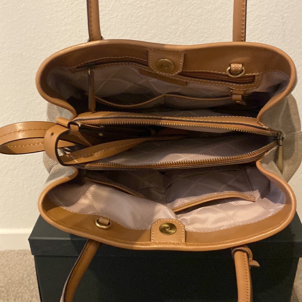 Michael Kors Mercer Gallery Tote Bag - Picture 3 of 4